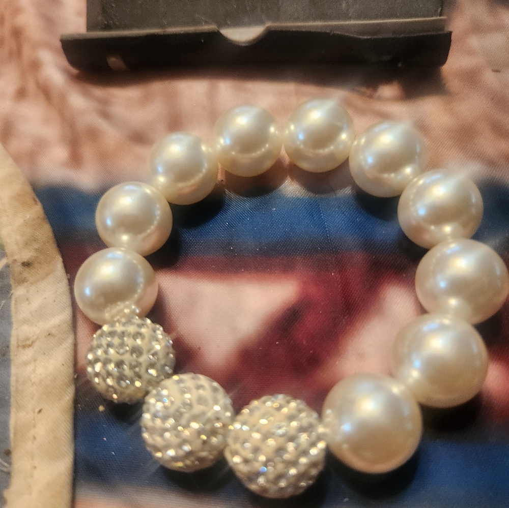 Silver and White Pearl Stretch Bracelet with Rhinestone Accents